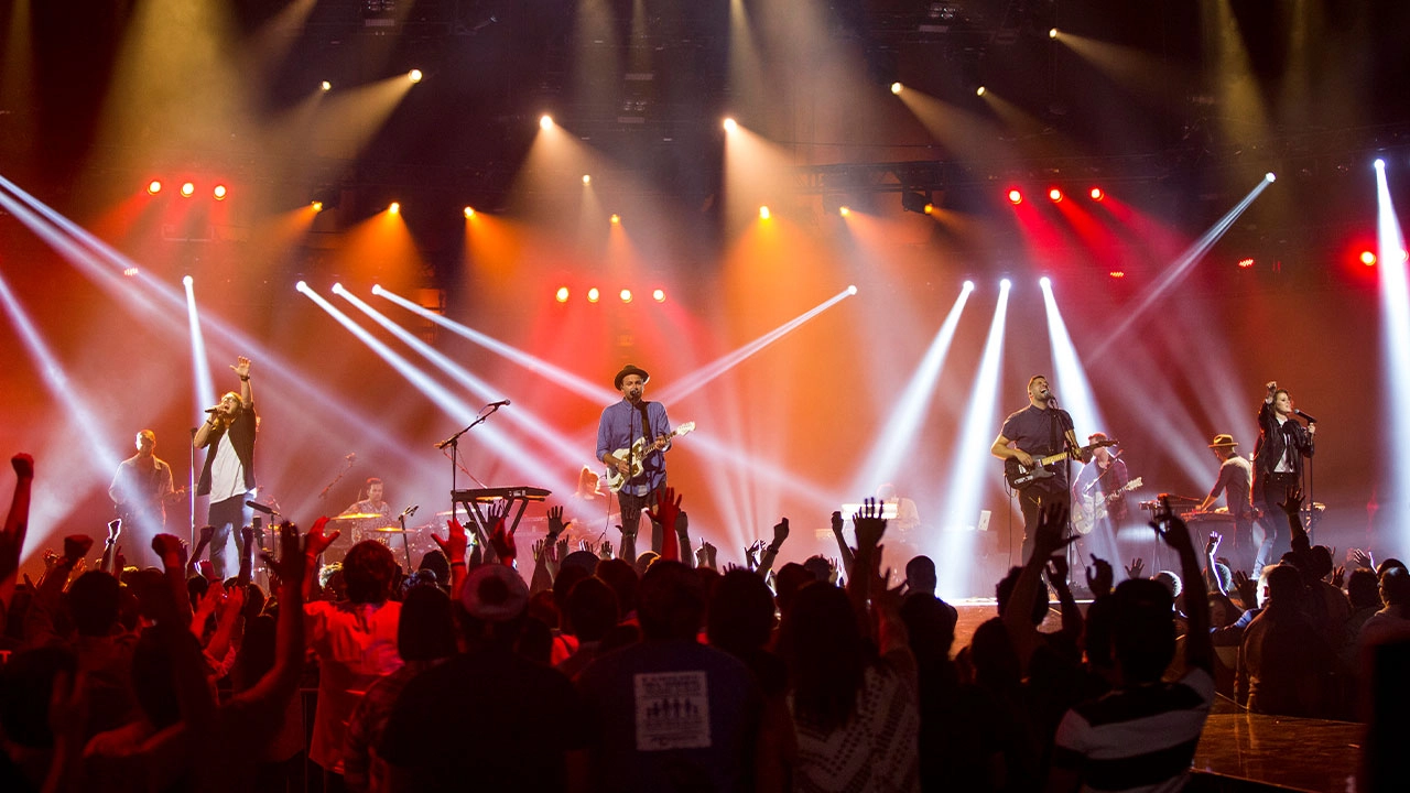 stage performance - Uplus Lighting