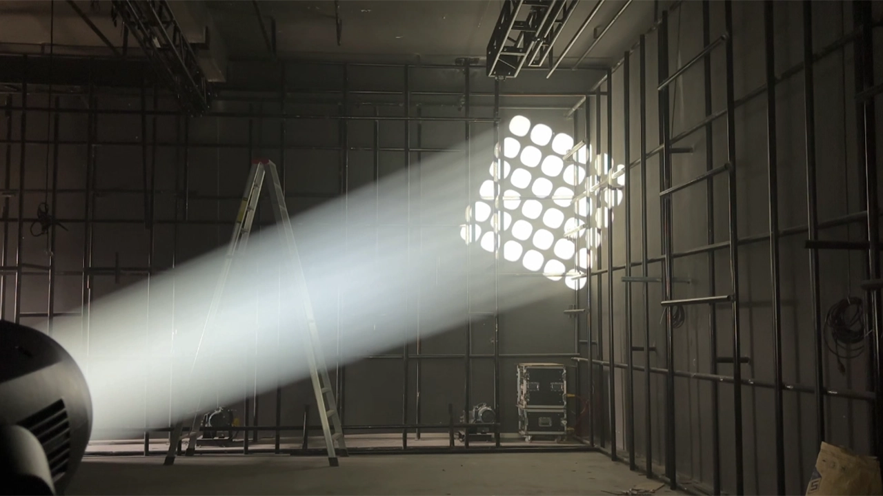 1000 BSWF 8 - Uplus Lighting