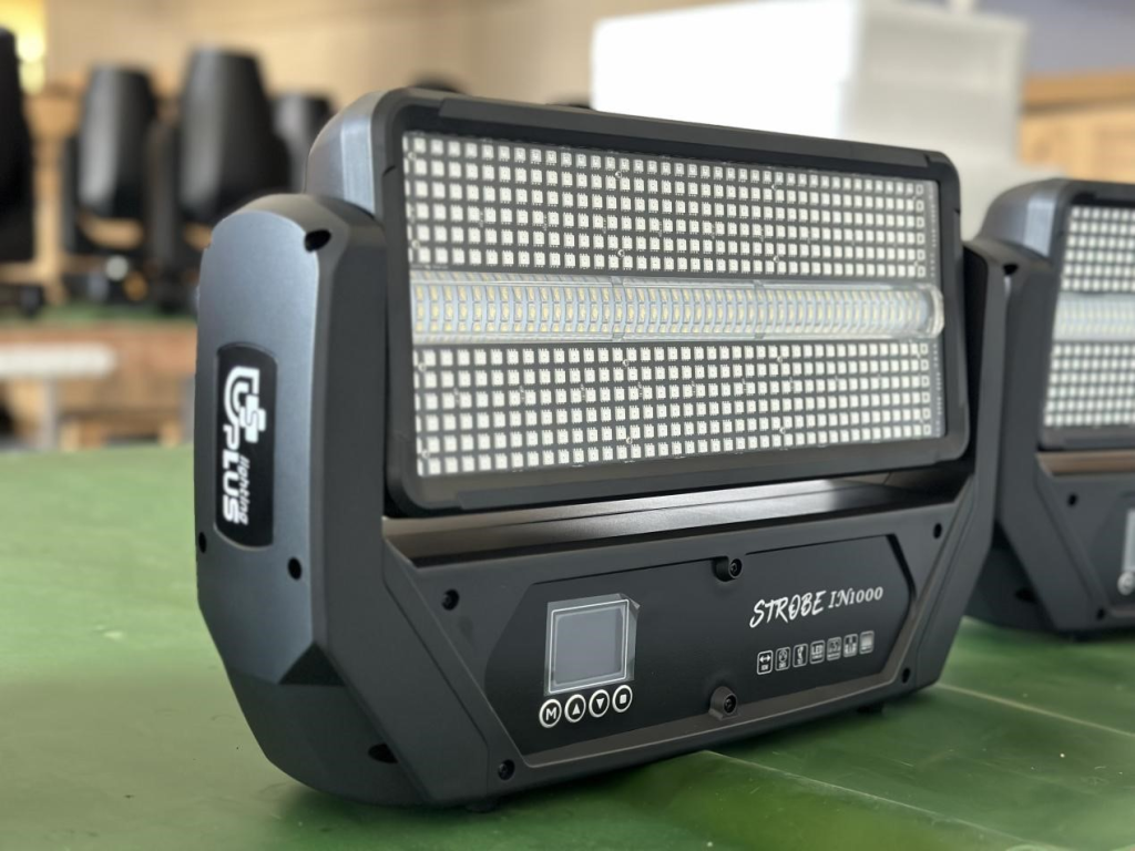 1000W-Strobe-Light8-1024x768