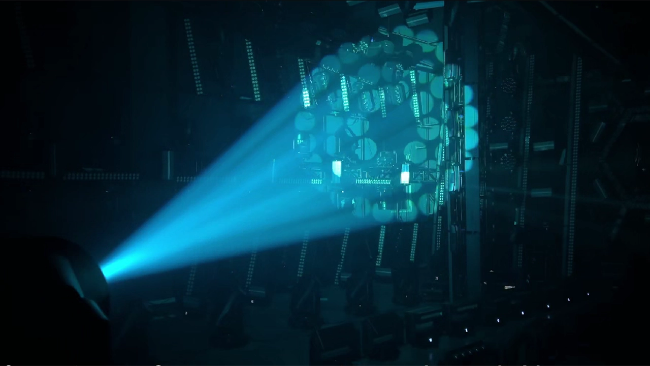 300 LED BEAM 4 - Uplus Lighting