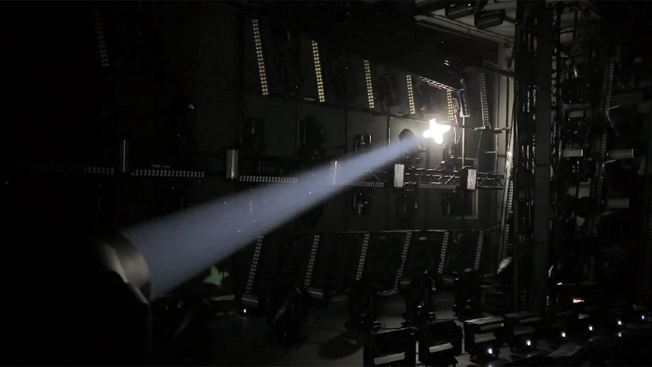 300 LED BEAM 6 - Uplus Lighting