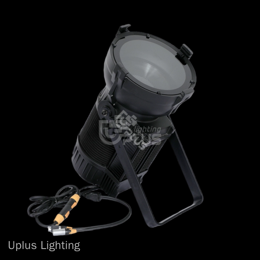 300Woutdoor led spot light with DMX Auto zoom 5 - Uplus Lighting