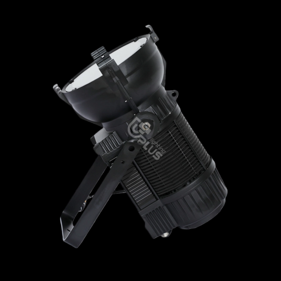 300Woutdoor led spot light with DMX Auto zoom  6 - Uplus Lighting