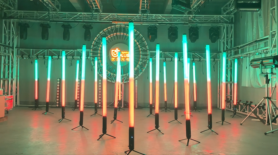 360-pixel-tube-green-amber-hanging-battery-light-effect - Uplus Lighting