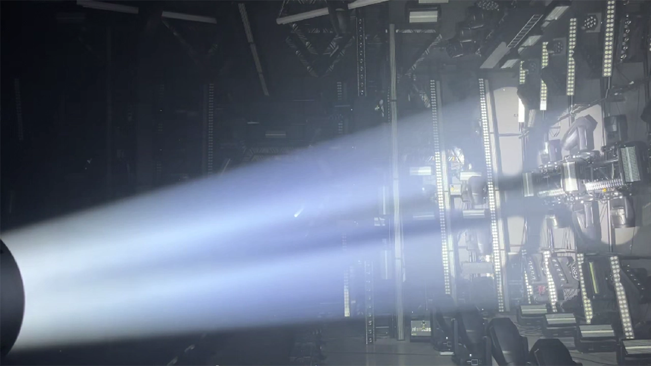 600 BSWF 4 - <span class="notranslate">Uplus Lighting</span>