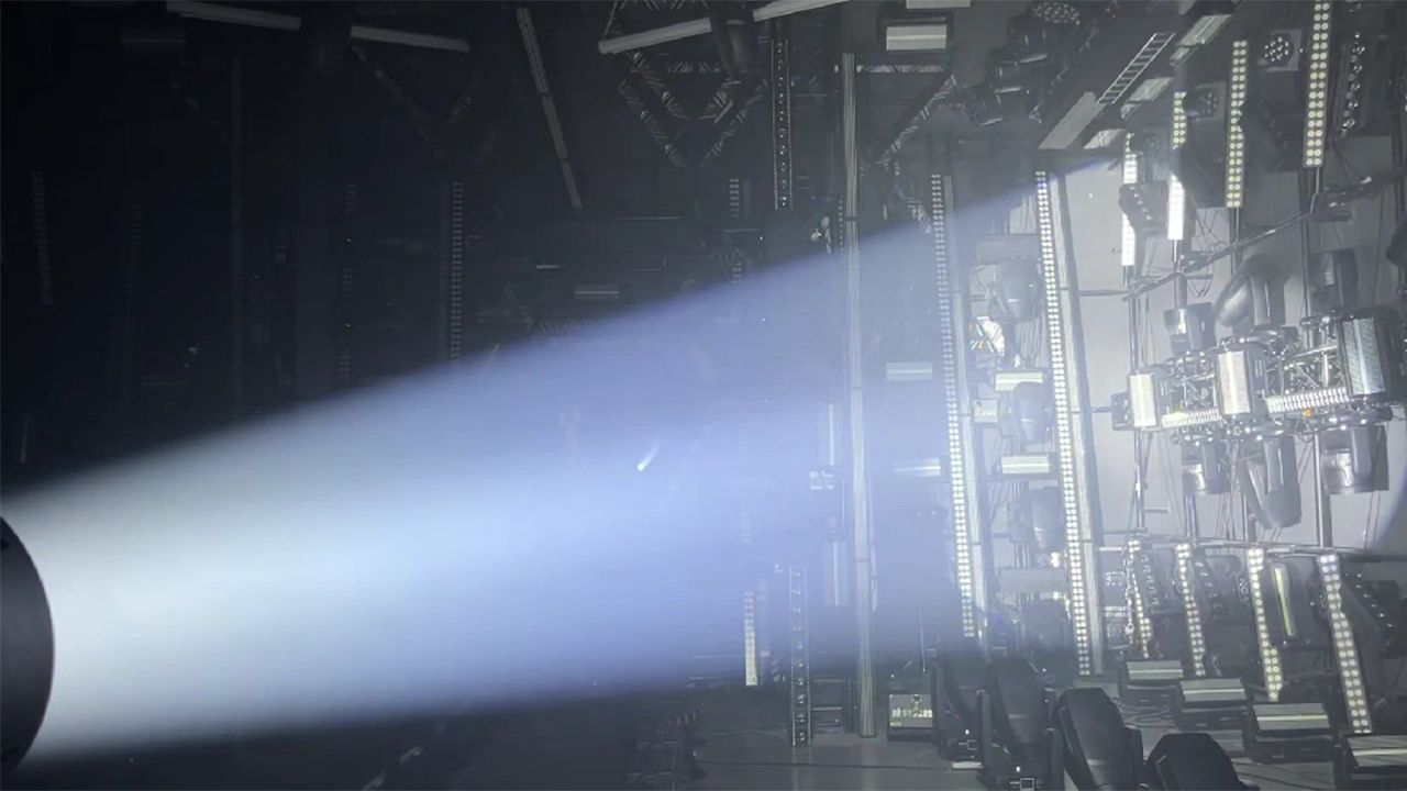 600 BSWF 7 - <span class="notranslate">Uplus Lighting</span>