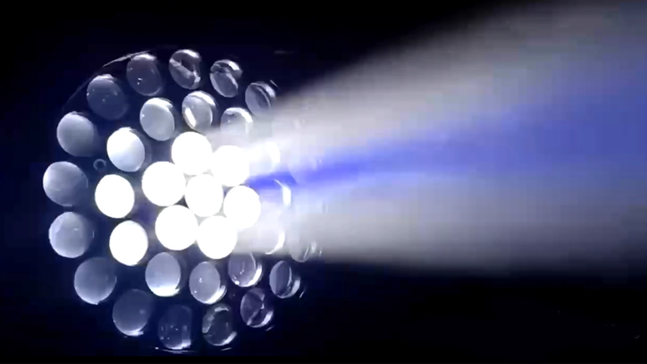 37X15Z WASH 3 - Uplus Lighting