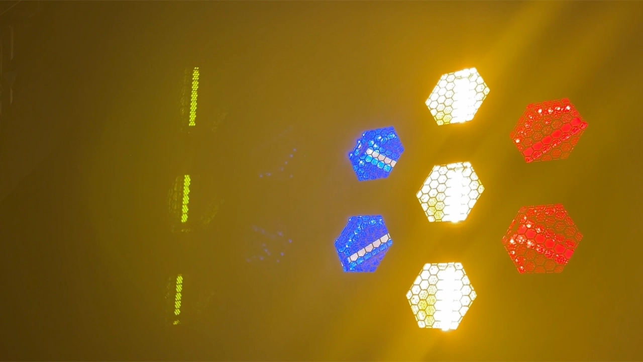 7 EYE RETRO 3 - <span class="notranslate">Uplus Lighting</span>