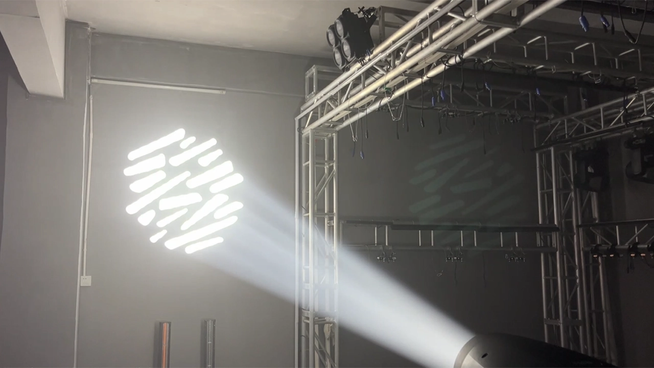 700 BSWF 5 - <span class="notranslate">Uplus Lighting</span>