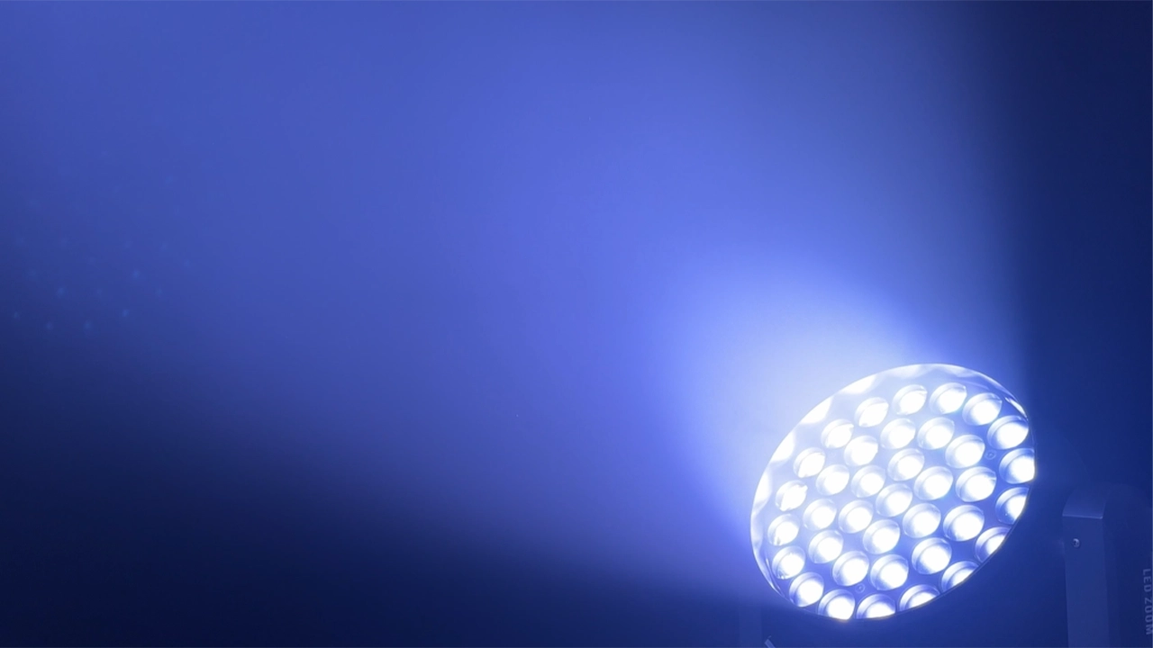 37X15Z WASH 2 - Uplus Lighting