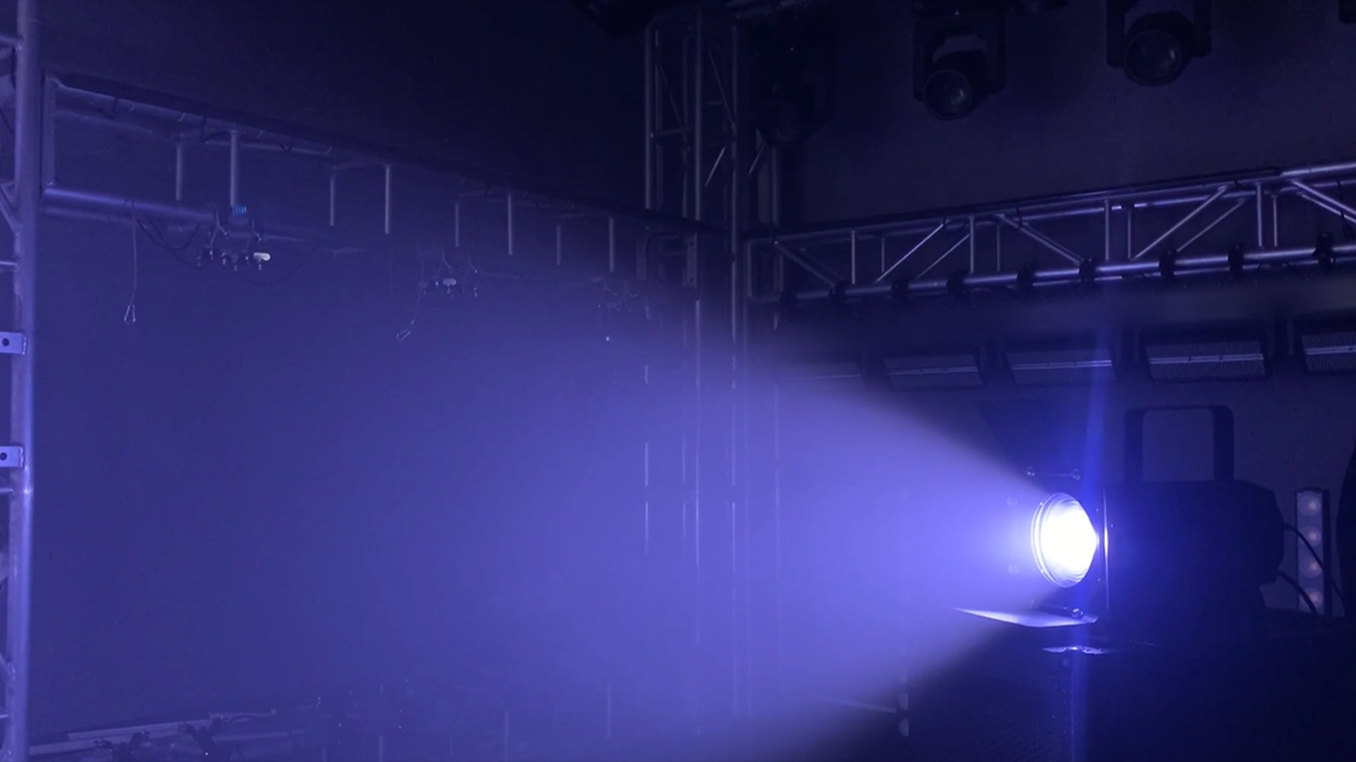 AZ-SPOT PR 3 - Uplus Lighting