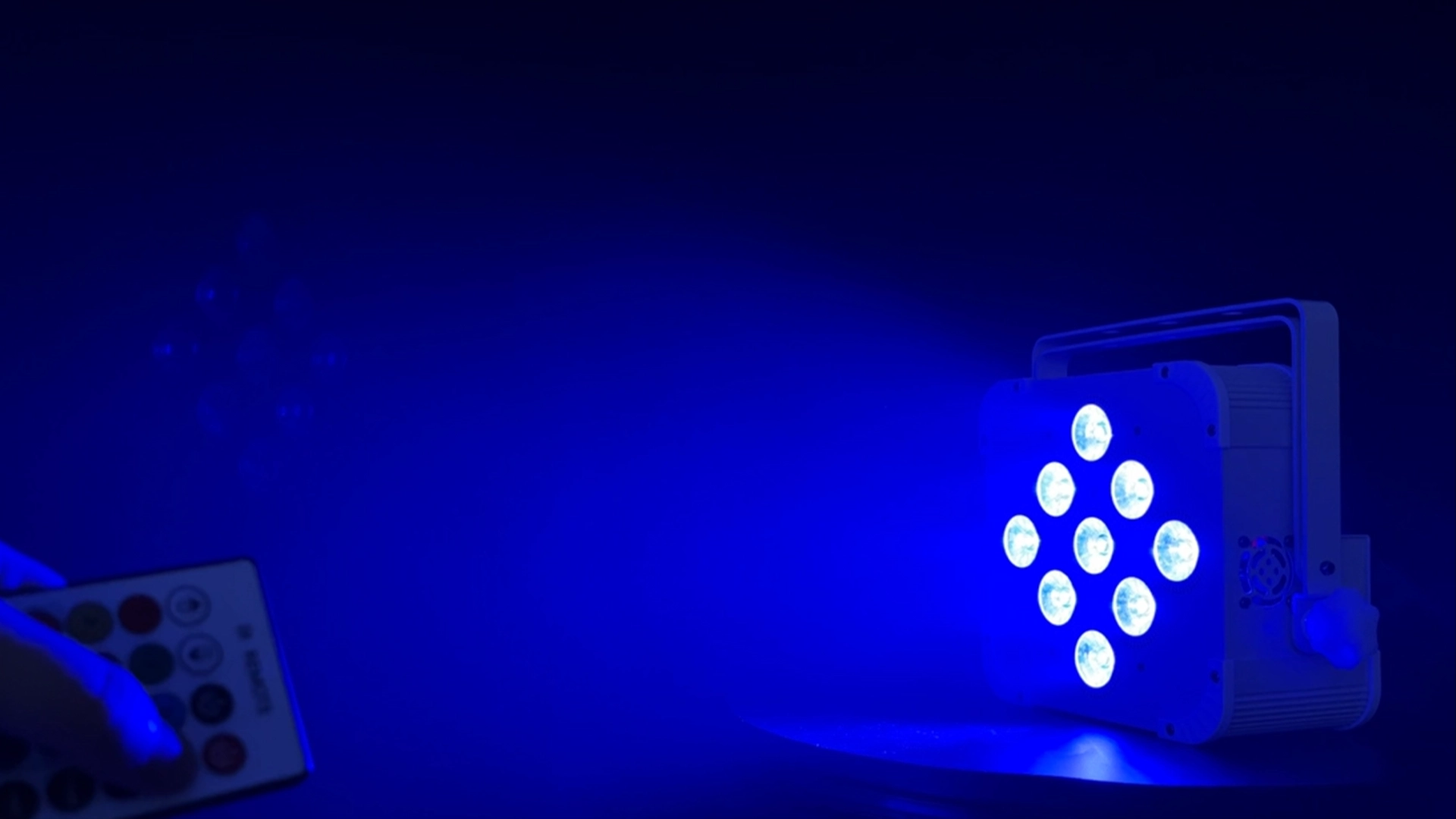 B918 3 - Uplus Lighting