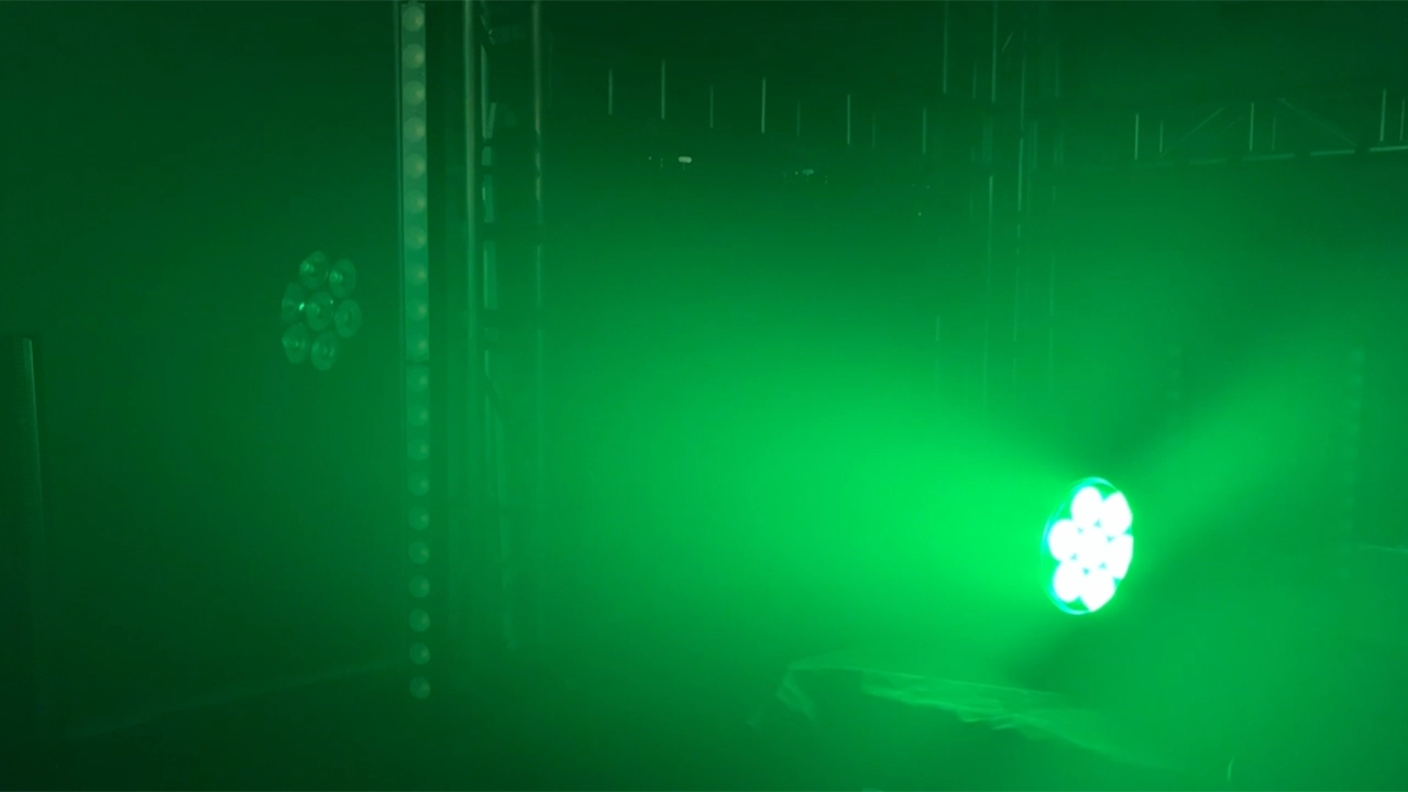 CL720 2 - Uplus Lighting