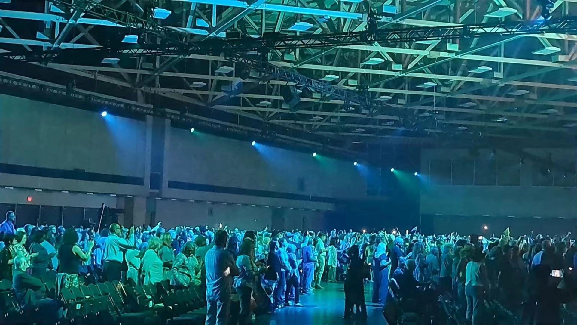 CUSTOMIZED-LIGHTING-PROGRAMMING-&-CONTROL-SYSTEMS - Uplus Lighting