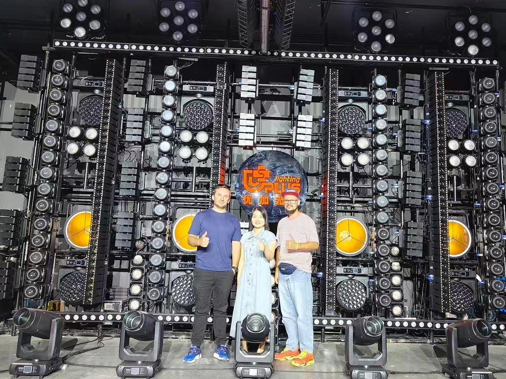 Group photo of clients (14) - Uplus Lighting