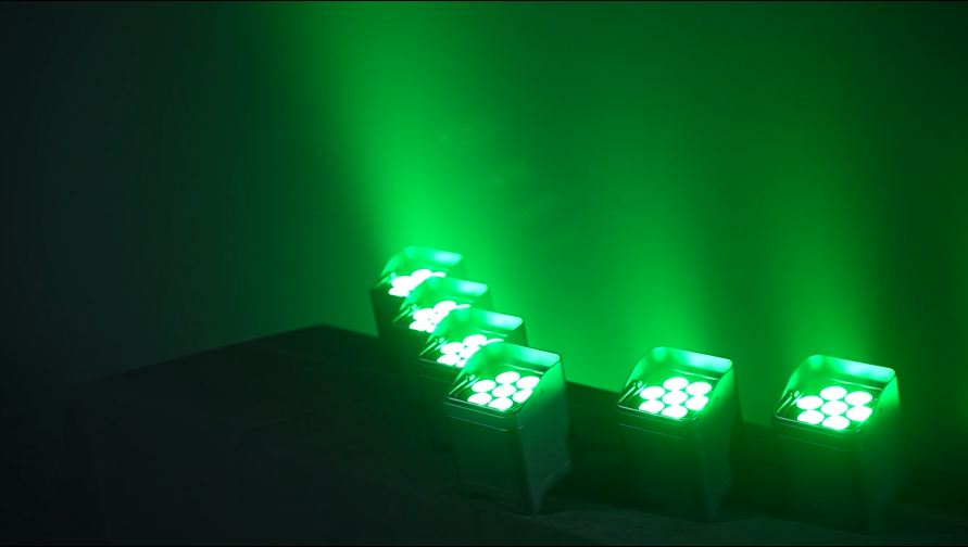 ip-b720-rgbalc-battery-wash-light-green-beam-effect - Uplus Lighting