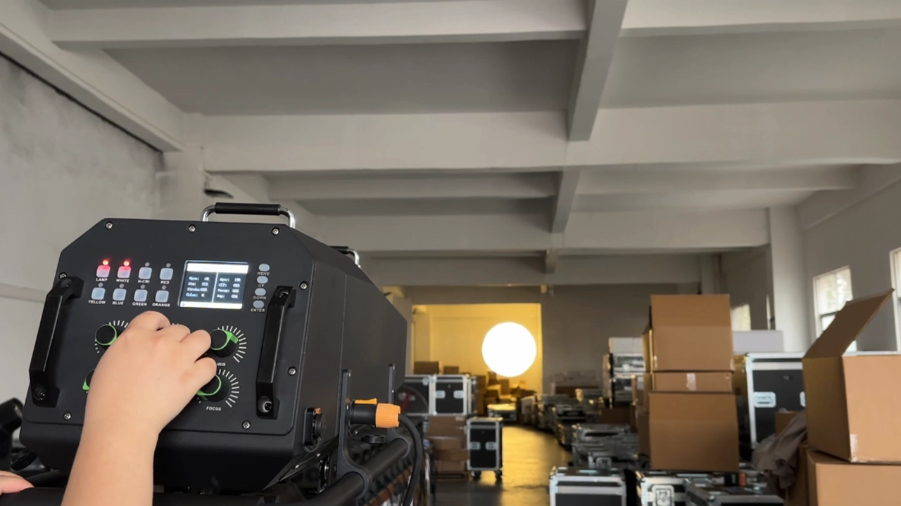 IP-FP1200 IRIS 7 - Uplus Lighting