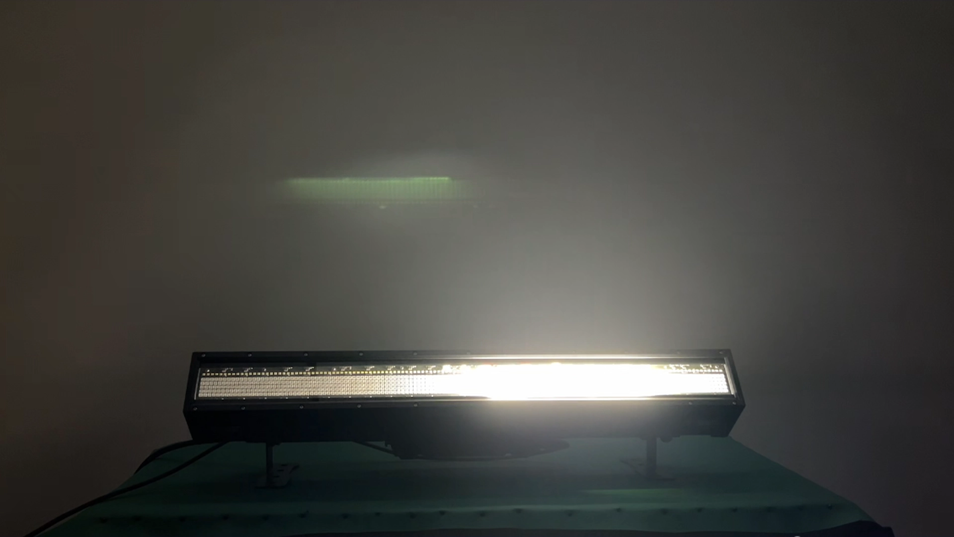 IP STROBE B8 8 - Uplus Lighting