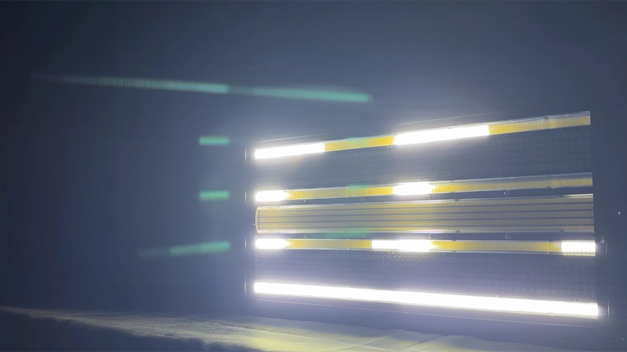 IP Strobe SP 3 - Uplus Lighting