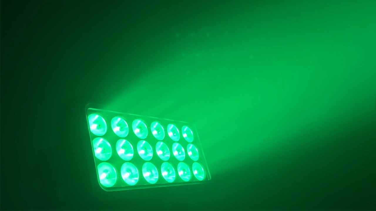 IP-W1820 2 - <span class="notranslate">Uplus Lighting</span>