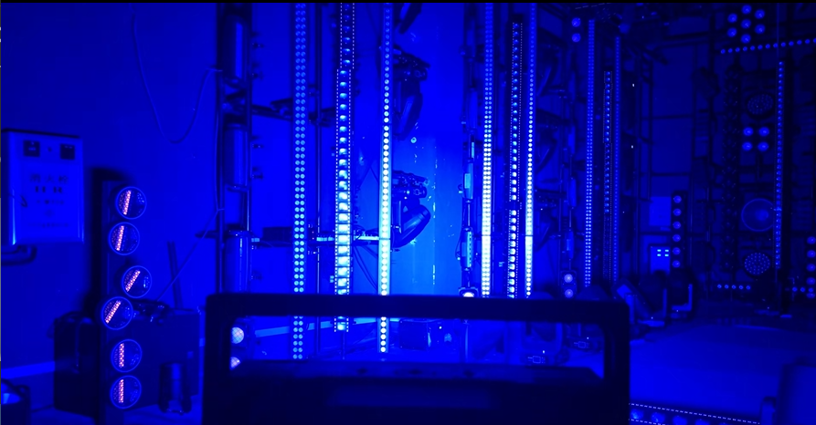 ip-wash90-blue-rgbw-stage-wash-effect - Uplus Lighting