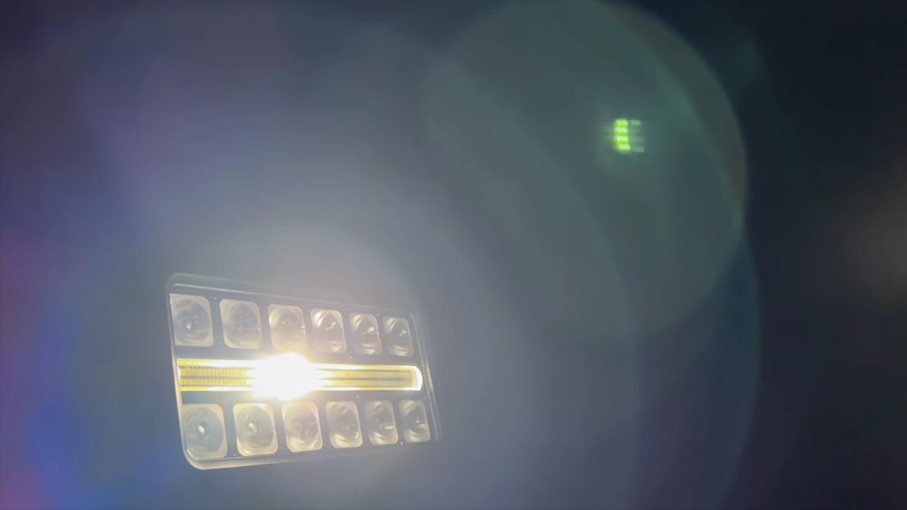 IP-WS500 tube built in effect2 - Uplus Lighting