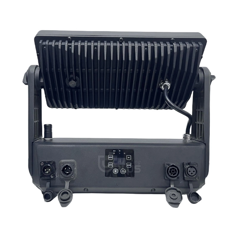 IP65 waterproof 18x20W 6in1 Battery par with wifi control led flood light 7 - Uplus Lighting