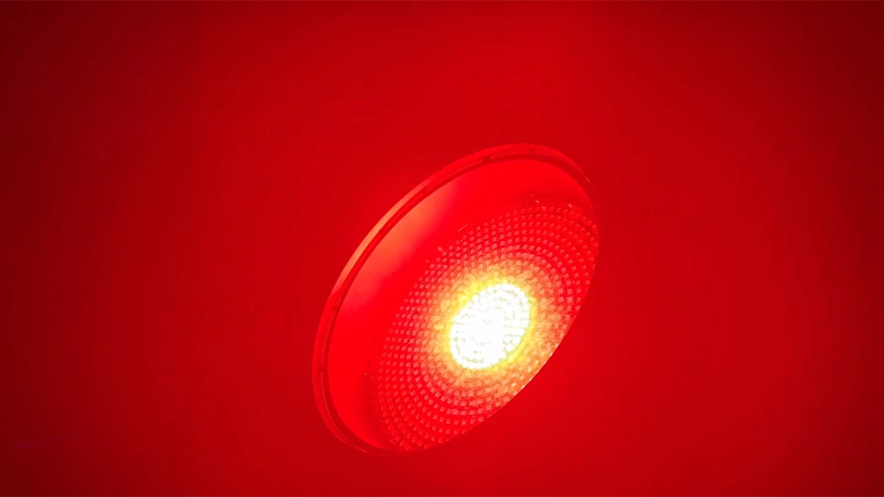 MH-Strobe 1500 1 - <span class="notranslate">Uplus Lighting</span>