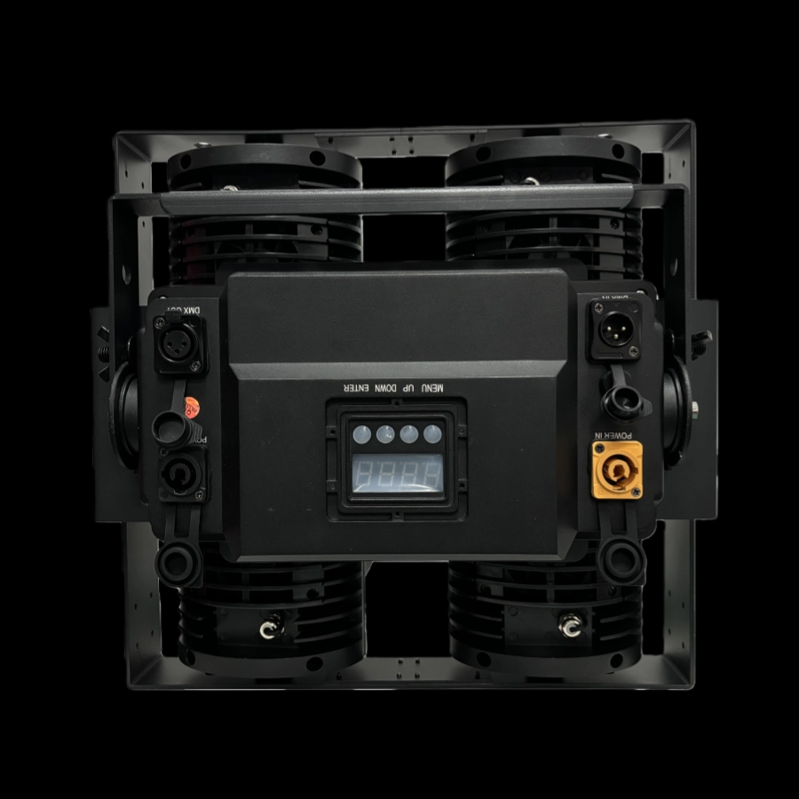 مصباح إضاءة خارجي 4x100 واط - <span class="notranslate">Uplus Lighting</span>