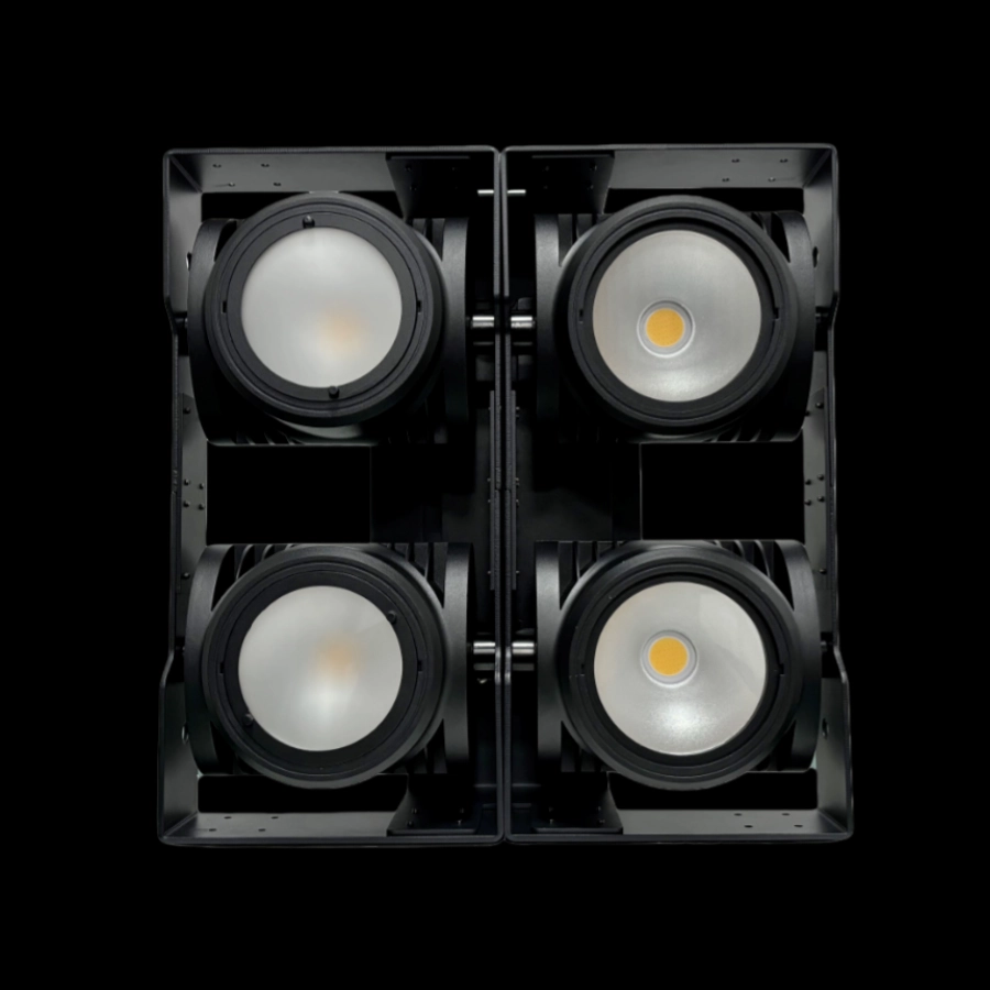 مصباح إضاءة خارجي 4x100 واط - <span class="notranslate">Uplus Lighting</span>