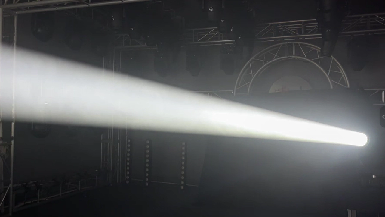 PRO 460 10 - Uplus Lighting