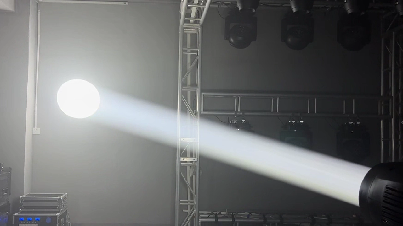 PRO 460 9 - Uplus Lighting