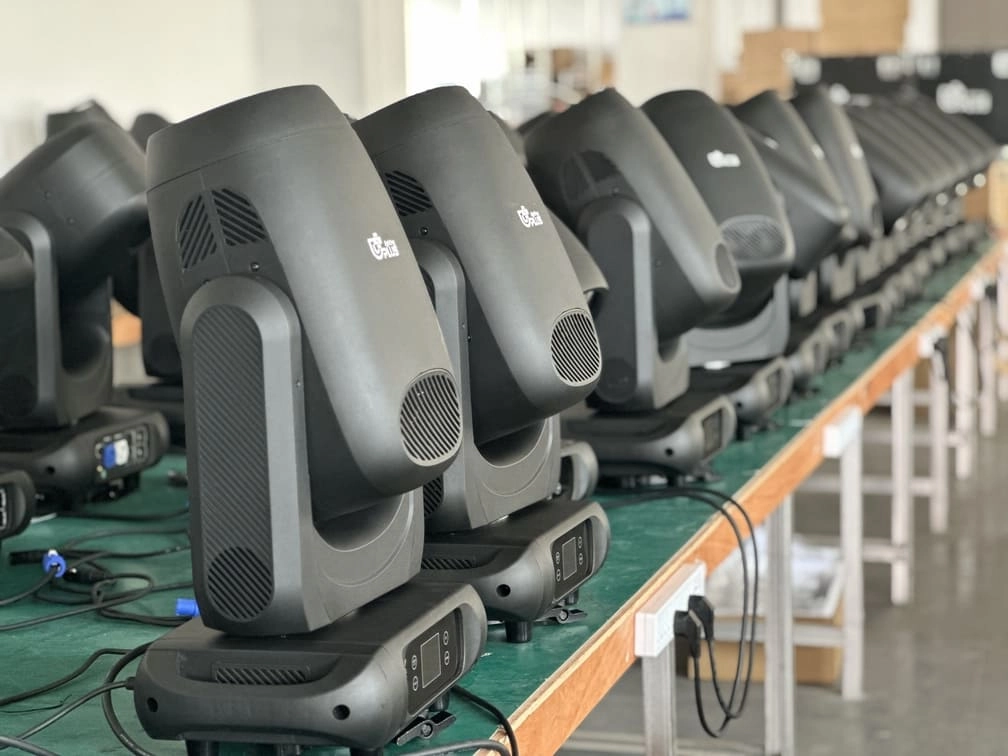 Production Line (13) - Uplus Lighting