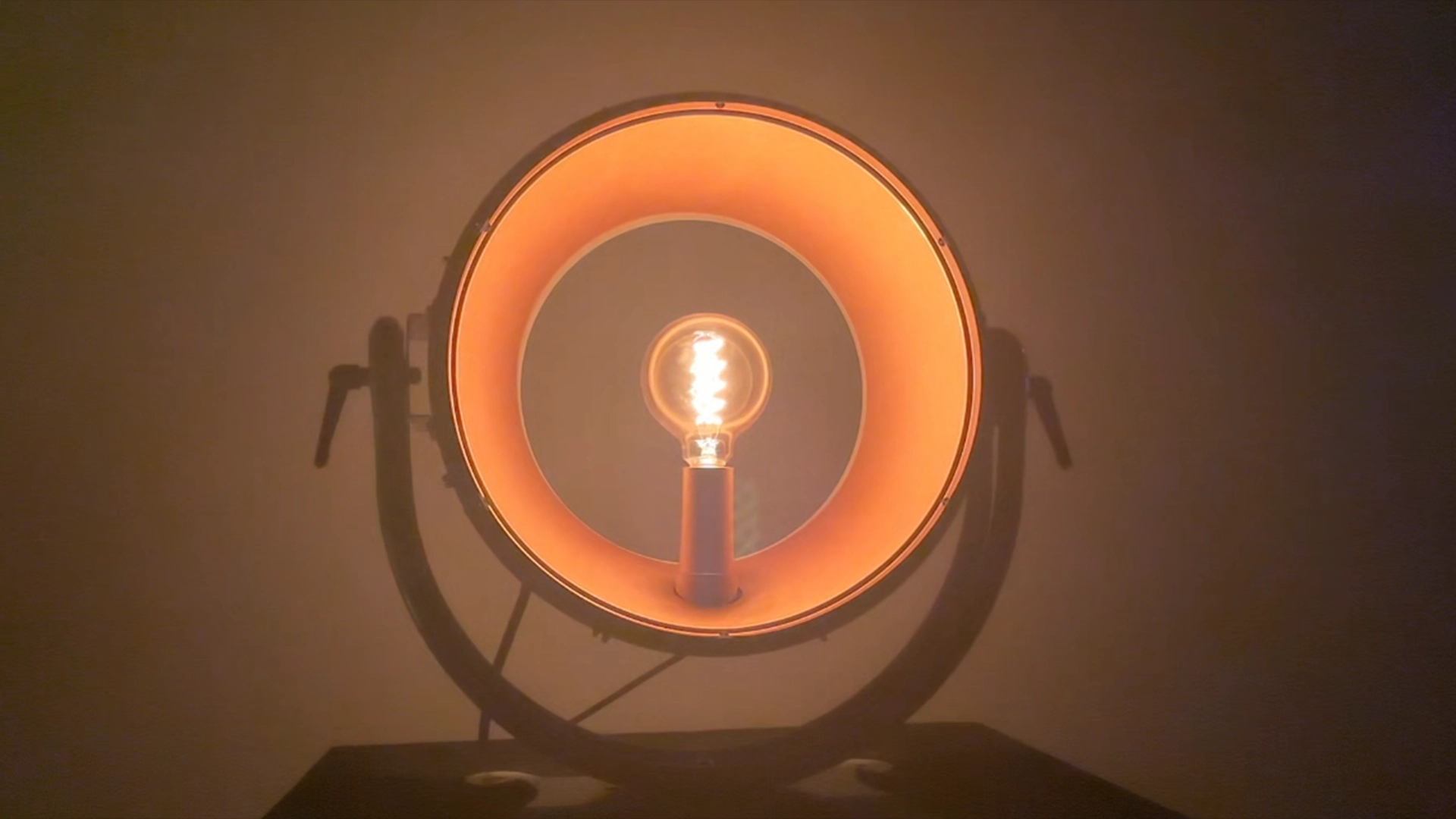 Retro 40 1 - Uplus Lighting