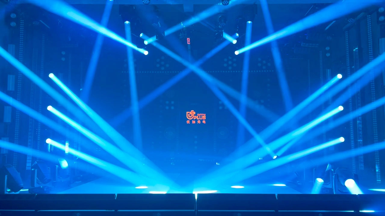 showroom5 - Uplus Lighting