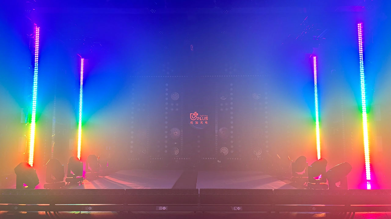 showroom6 - Uplus Lighting