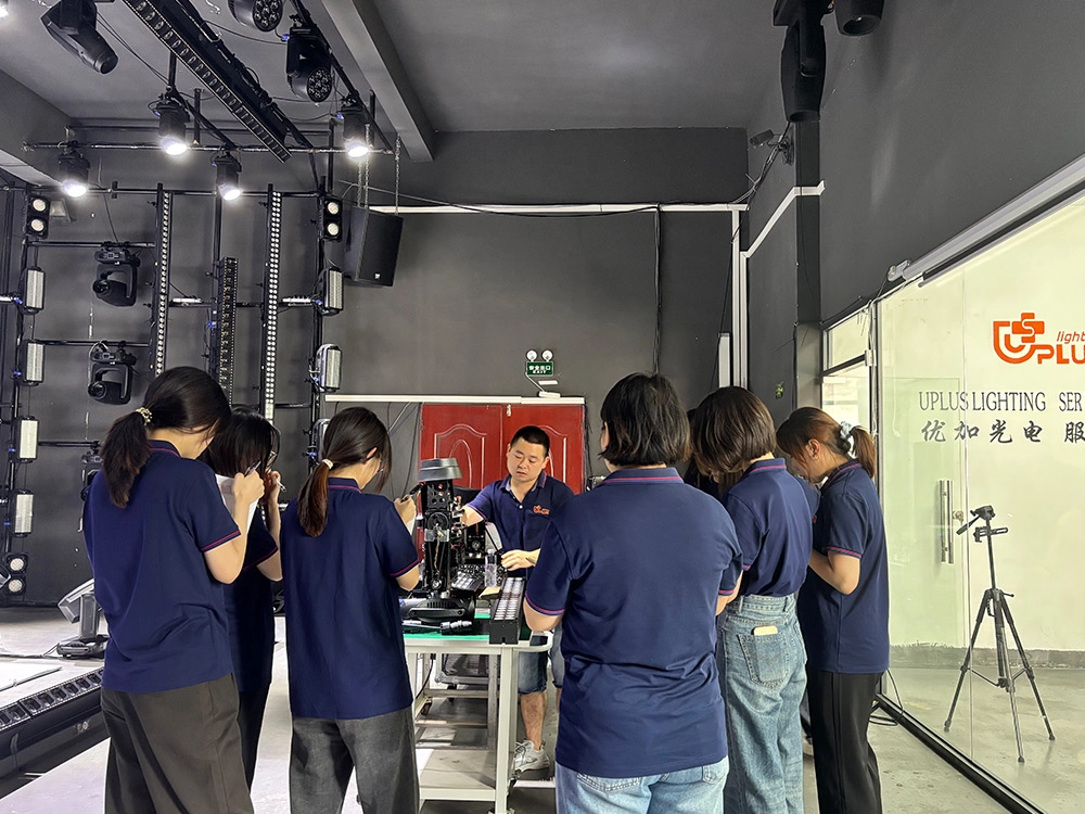 team - Uplus Lighting