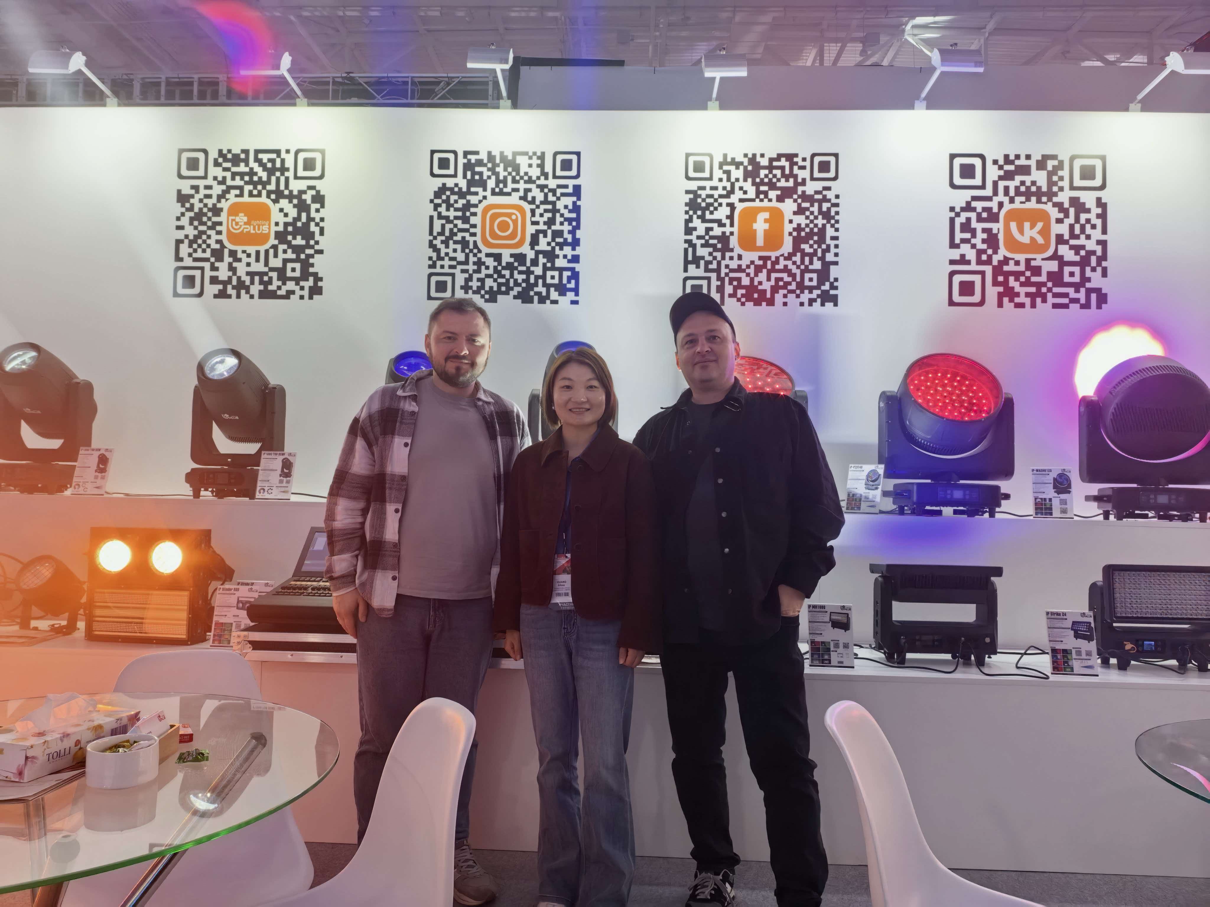 uplus-lighting-customer-photo-light-audio-tec-moscow-2026