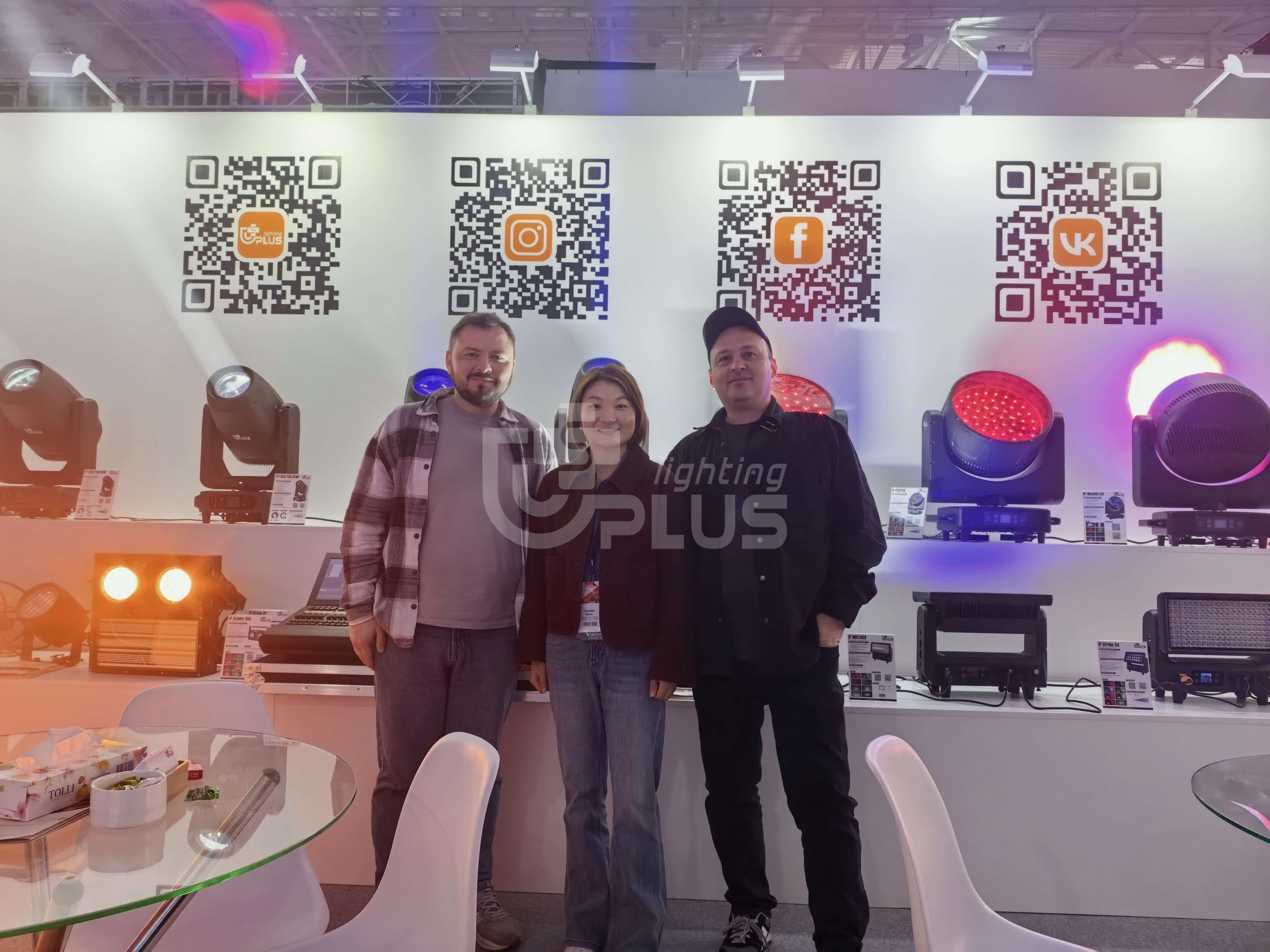 uplus-lighting-customer-photo-light-audio-tec-moscow-2026 uplus-lighting-customer-photo-light-audio-tec-moscow-2026